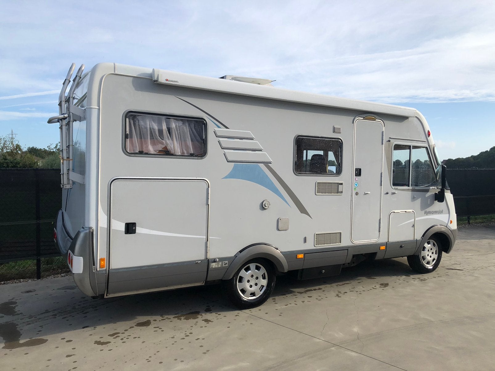 Hymer B514 146pk 4pers Hefbed XL garage 77.000km 12-2004, Bedrijf