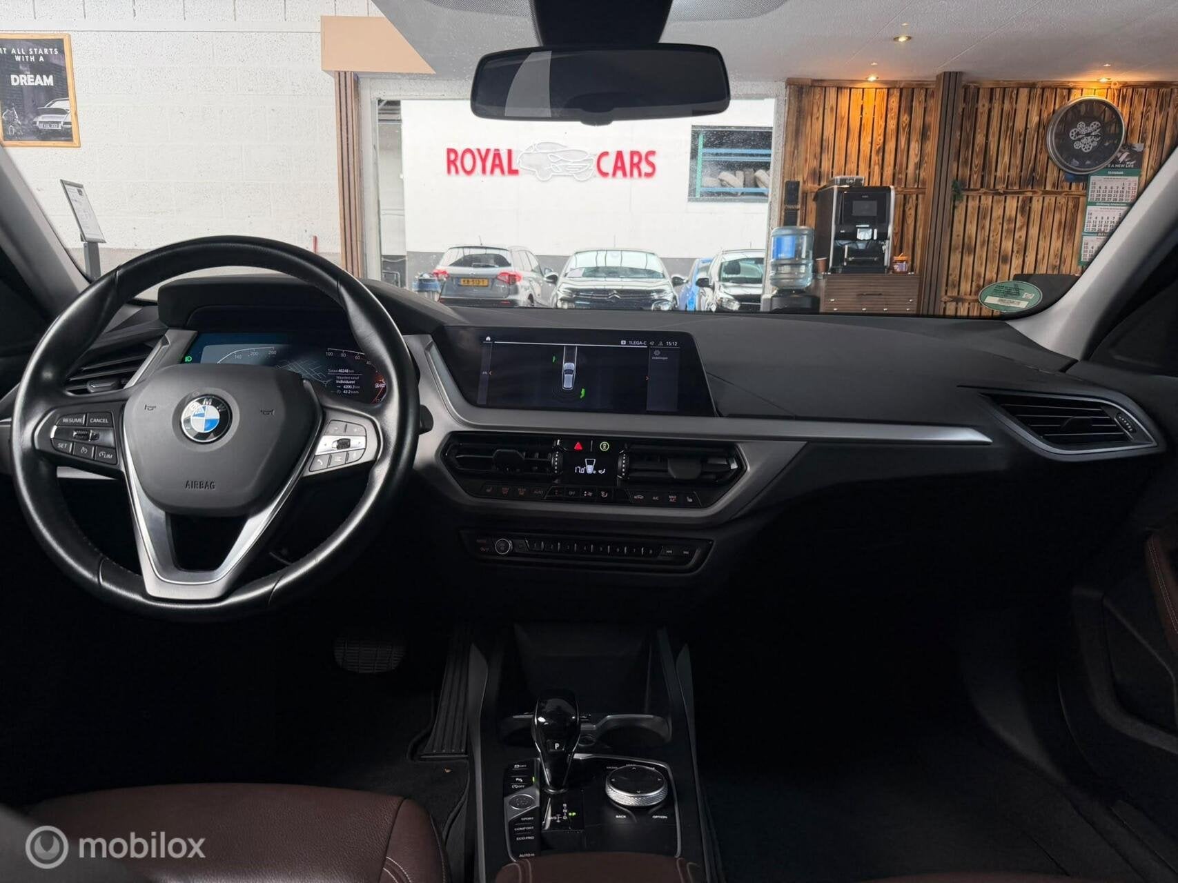 BMW 1-serie 118i EDE Corporate Lease | Lederen bekleding, Auto's, Gebruikt, Zwart, Bedrijf, 3 cilinders