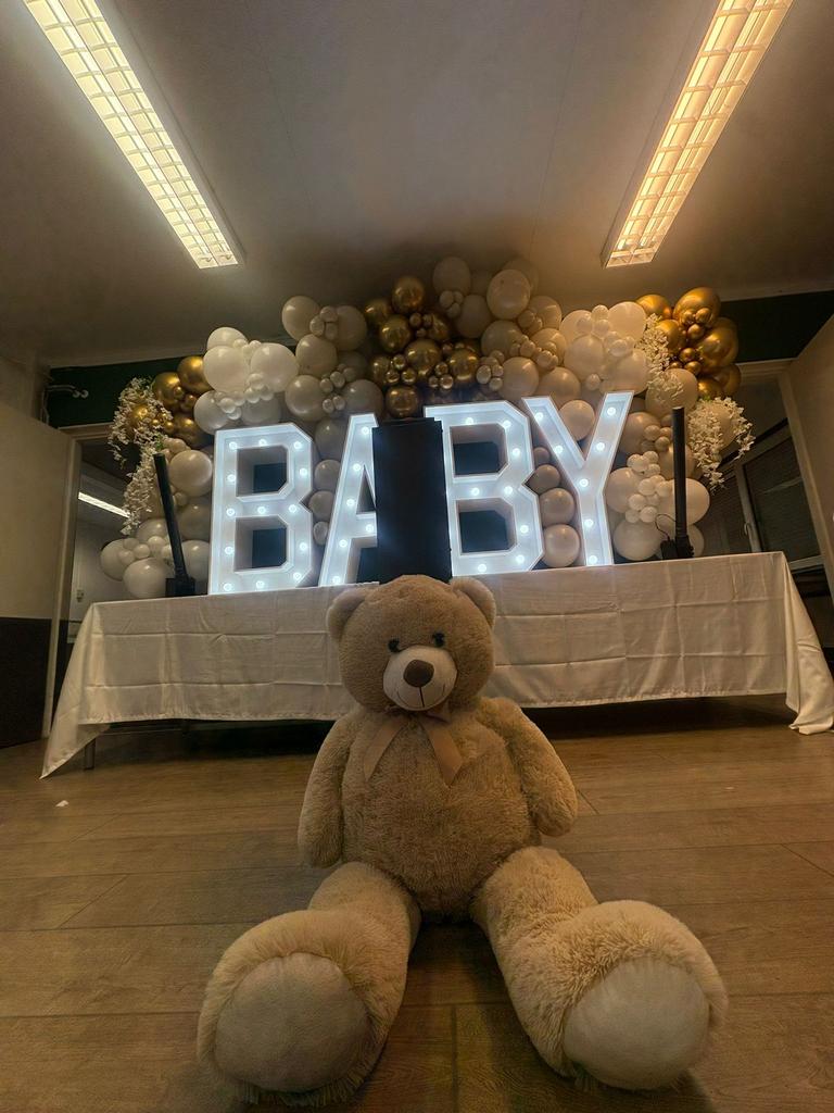 Gender reveal, Hobby en Vrije tijd, Feestartikelen | Verhuur, Ophalen of Verzenden, Zo goed als nieuw, Geboorte of Huwelijk
