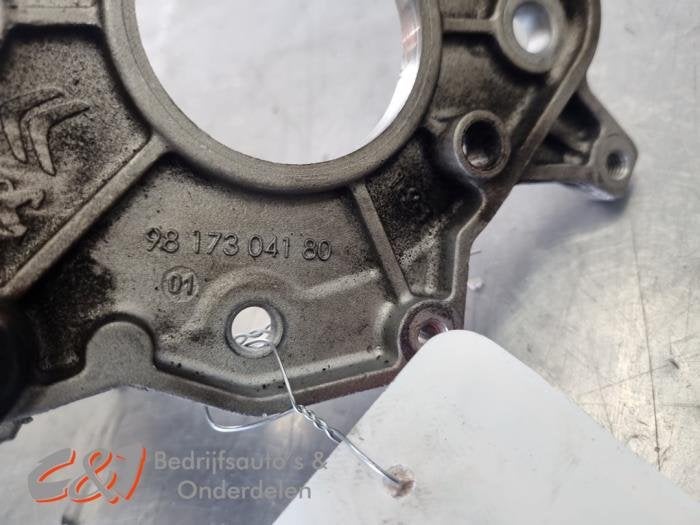 Steun dieselpomp van een Peugeot Partner, Gebruikt, -, -, Ophalen of Verzenden
