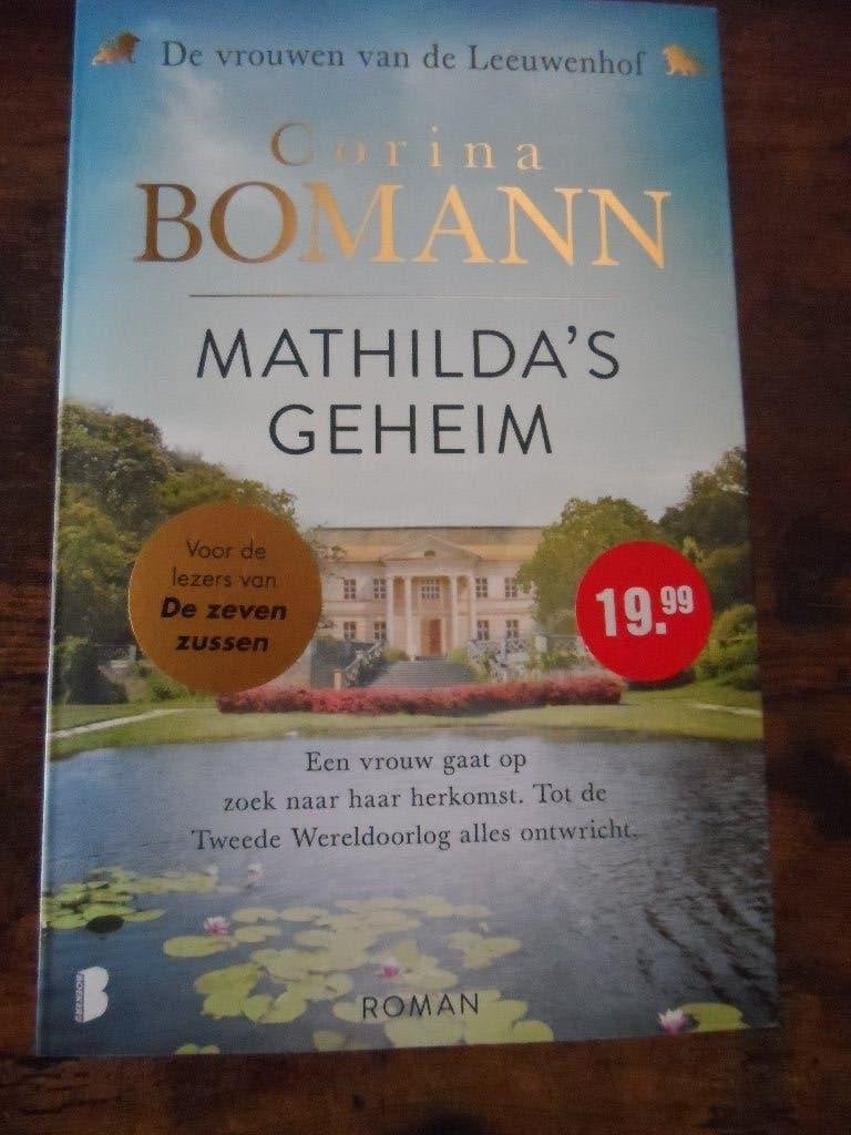 Corina Bomann - Mathilda's geheim, Ophalen of Verzenden, Zo goed als nieuw, Corina Bomann