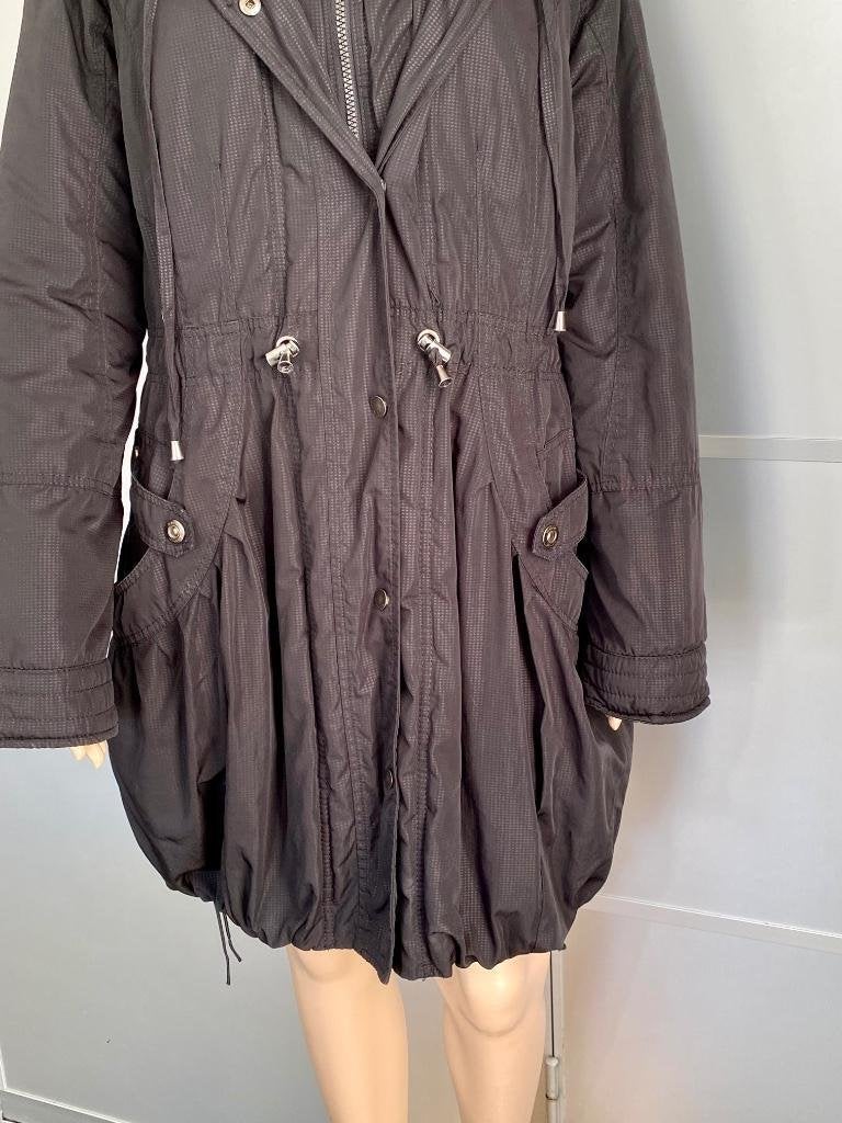 H794 maat L=42/44 lange dik gewatteerde jas winterjas parka, Distrikt, Zwart, Maat 42/44 (L), Ophalen of Verzenden