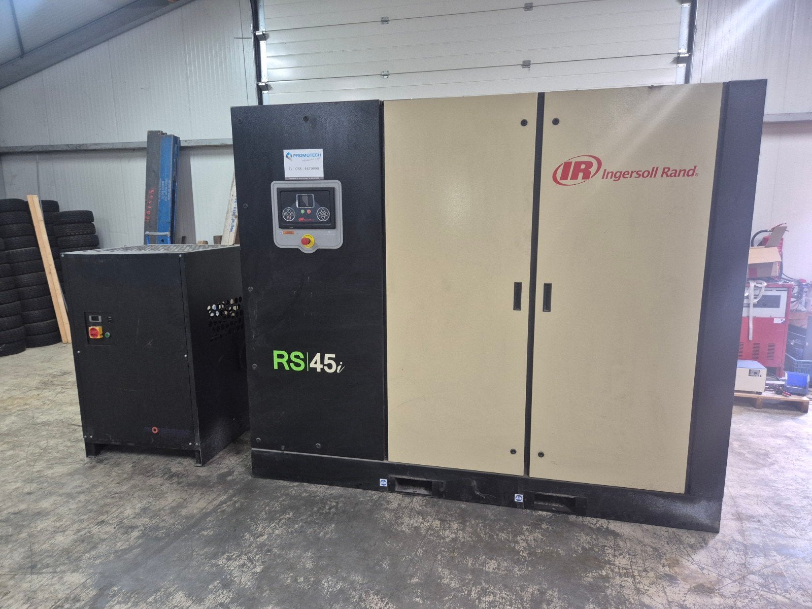 Ingersoll Rand RS45i Schroefcompressor met luchtdroger, Doe-het-zelf en Verbouw, Compressors, Ophalen of Verzenden