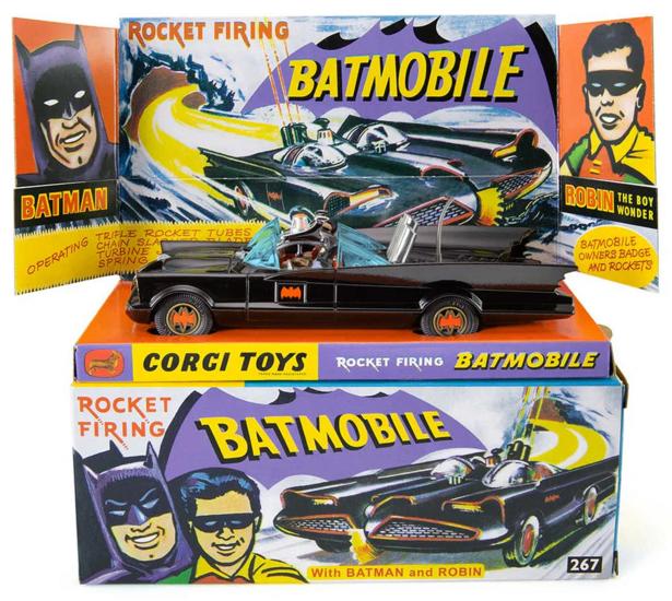 CORGI BATMOBILE MET BATMAN EN ROBIN CLASSIC DISPLAY BOX 1:46, Verzenden, Nieuw, Auto, Corgi