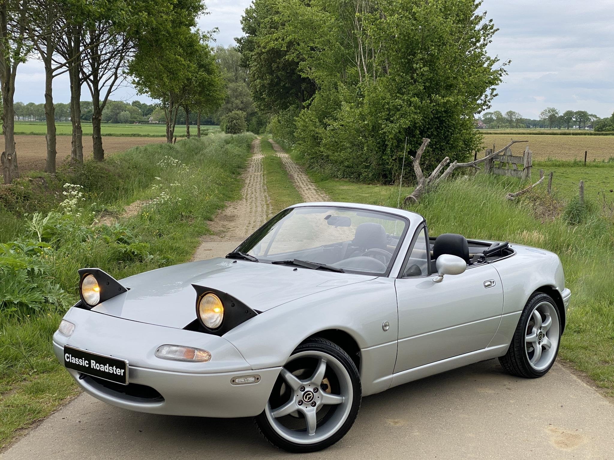 Mazda MX-5 NA 1.6i CLASSIC EDITION 1997, Achterwielaandrijving, Zwart, 4 cilinders, Leder