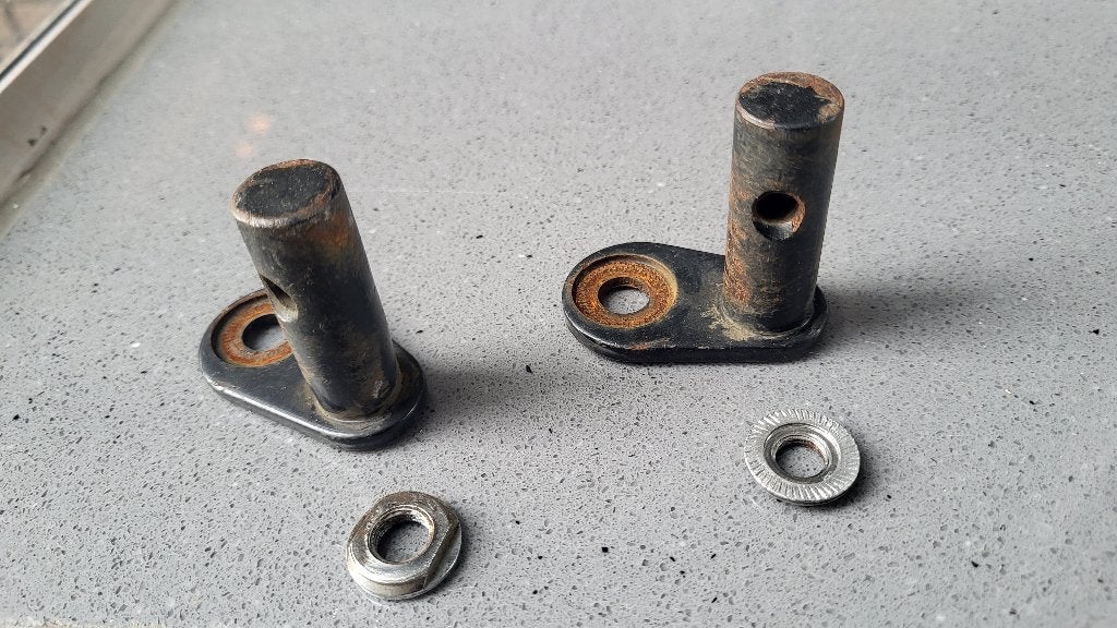 Fietskar koppeling, trekhaak voor fietskar, 2 stuks 10 euro, Ophalen of Verzenden, Gebruikt, Onbekend