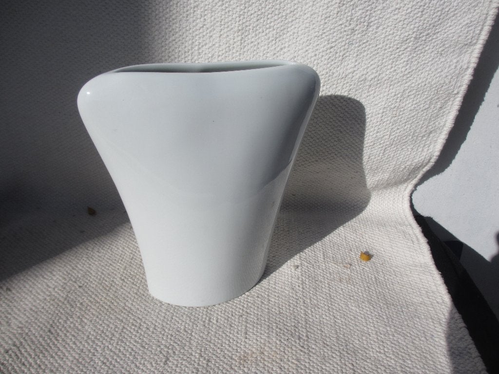 Vaas Limoges "La Tour de la Liberte" Saint Die des Voges, Wit, Ophalen of Verzenden, Zo goed als nieuw, 19 cm