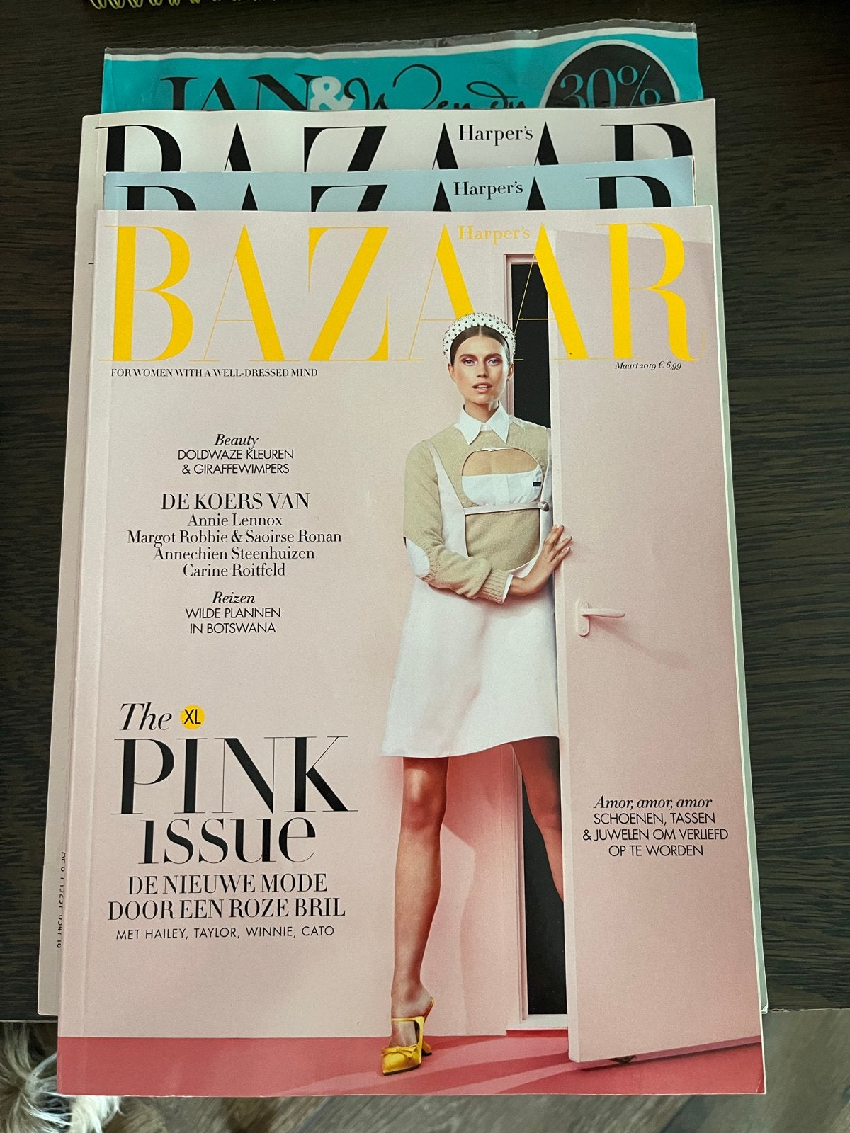 Harper's Bazaar Maart 2019 - Hailey Bieber & Bella Hadid, Ophalen of Verzenden, 1980 tot heden, Tijdschrift
