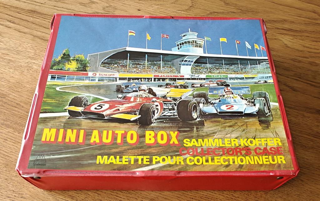 verzameling 96 st Matchbox - Lesney 1:64 auto's in 2 koffers, Hobby en Vrije tijd, Ophalen of Verzenden, Zo goed als nieuw, Auto