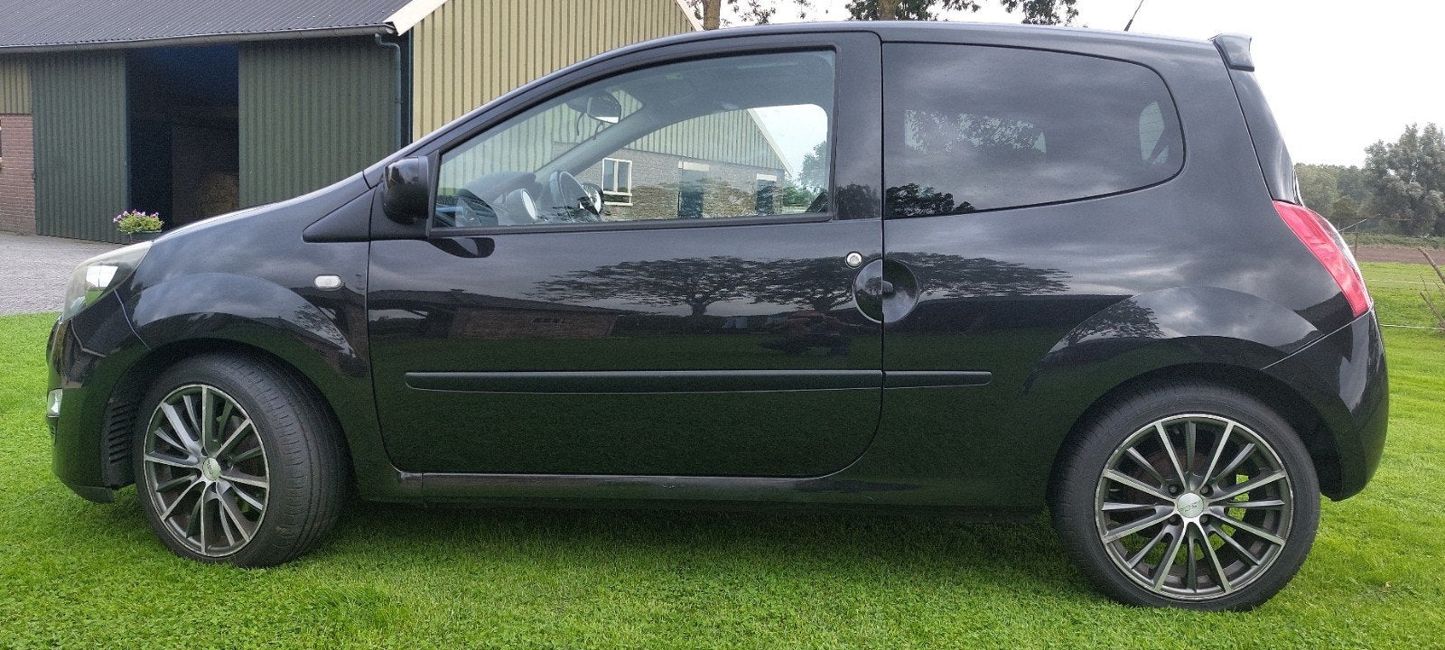 Renault Twingo zwart 1.2 - 2012 - 141187 km, Particulier, Te koop