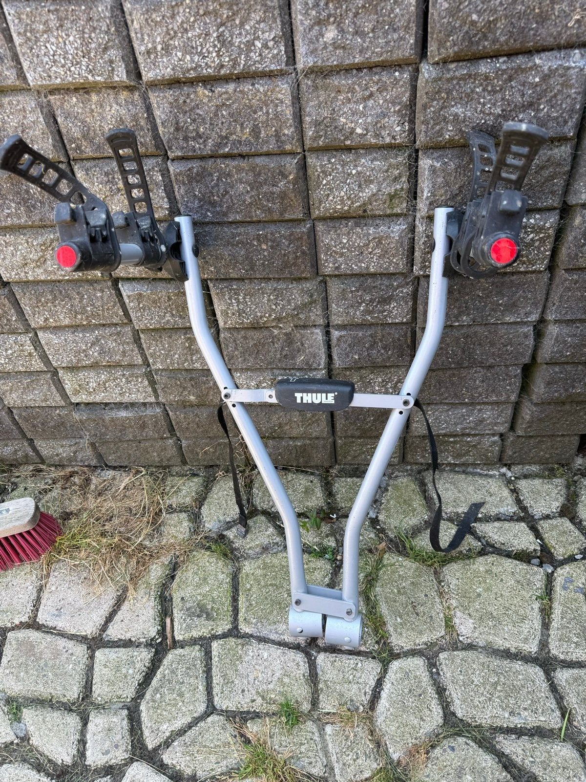 Thule Inklapbare Fietsendrager voor 2 Fietsen met Lichtbak, Auto diversen, Fietsendragers, Ophalen of Verzenden, 2 fietsen, Zo goed als nieuw