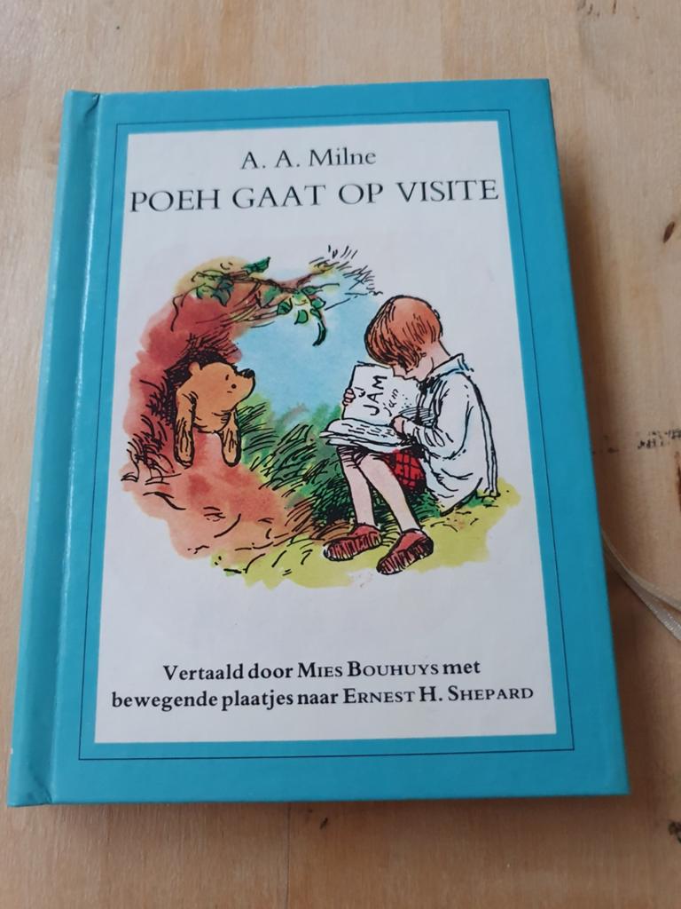 Pooh Gaat Op Visite - A.A. Milne (Bewegende Plaatjes), Ophalen of Verzenden, Zo goed als nieuw, A. A. Milne, Sprookjes