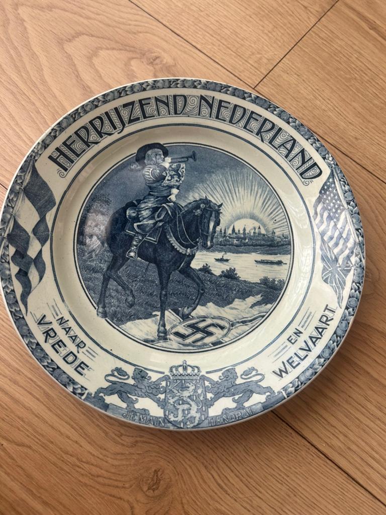 Bord bevrijdingsobject, Antiek en Kunst, Antiek | Wandborden en Tegels, Ophalen of Verzenden