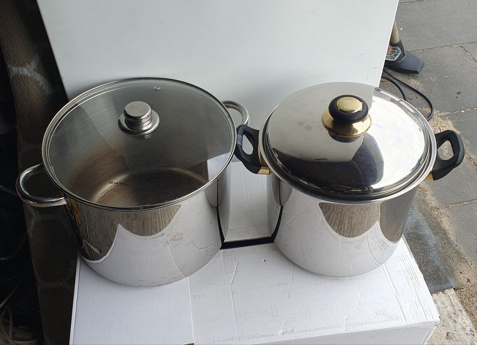 2 Grote pannen, geschikt voor inductie en gas, Huis en Inrichting, Keuken | Potten en Pannen, Gebruikt, Kookpan, Rvs, Geschikt voor inductie
