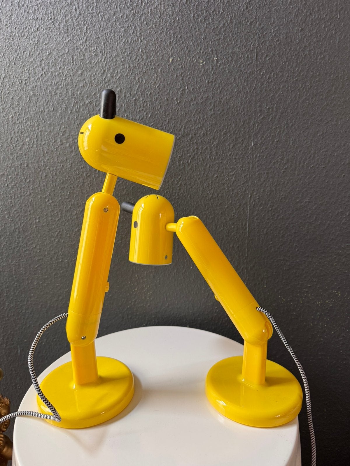 2x ikea krux led bureailamp hond -giraffe geel, Ophalen of Verzenden, Zo goed als nieuw, Minder dan 50 cm