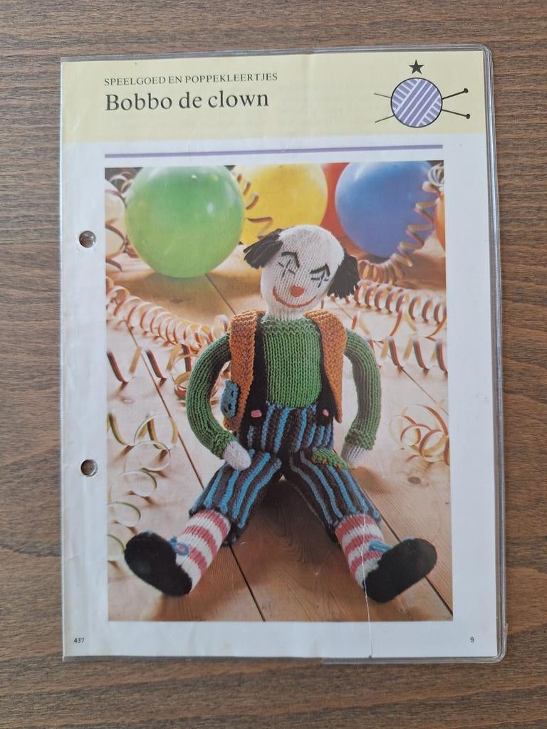 Breipatroon Bobbo de clown - complete beschrijving, Ophalen of Verzenden, Zo goed als nieuw, Breien en Haken
