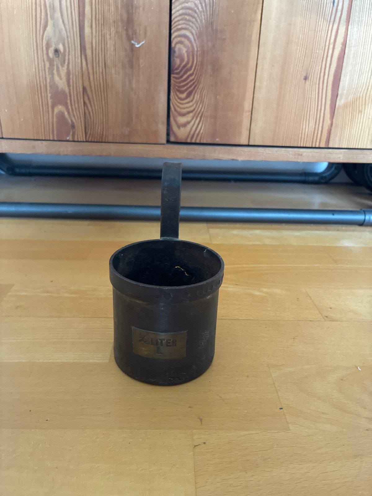 Antieke ijzeren maatbeker - 1/2 liter, Antiek en Kunst, Ophalen of Verzenden