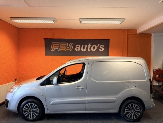 Peugeot Partner 120 / 1.6 BLEU-HDI / 75PK / L1 / EURO 6 / AI, Auto's, Voorwielaandrijving, Stof, Gebruikt, 4 cilinders