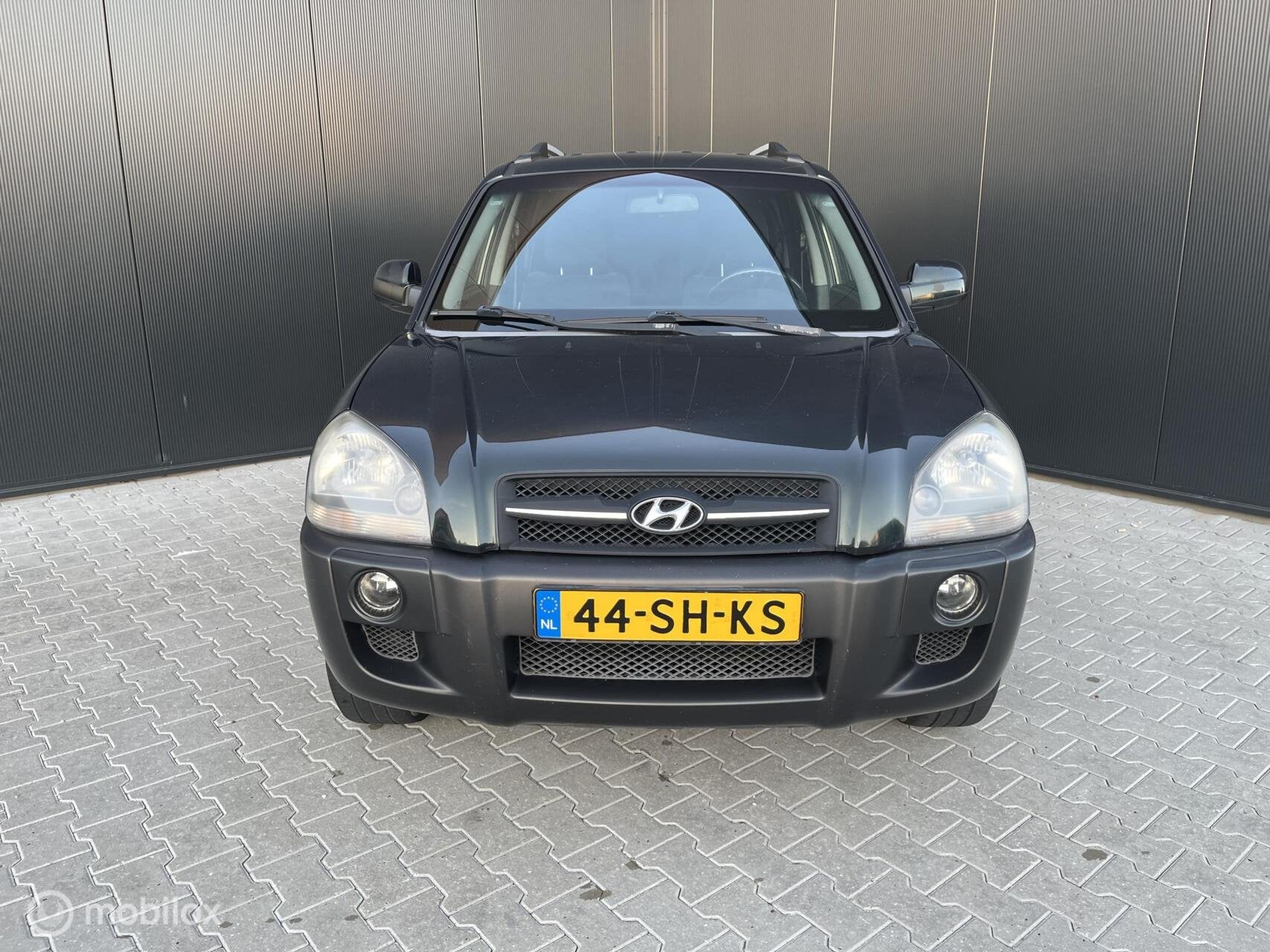Hyundai Tucson 2.0i Style / AIRCO / CRUISE / TREKHAAK, Auto's, Gebruikt, 4 cilinders, Bedrijf, Handgeschakeld