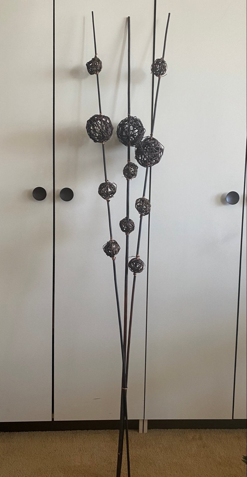 Decoratieve takken met rotan ballen ongeveer 180 cm hoog, Ophalen of Verzenden, Natuurlijk materiaal, Bruin, Landelijk