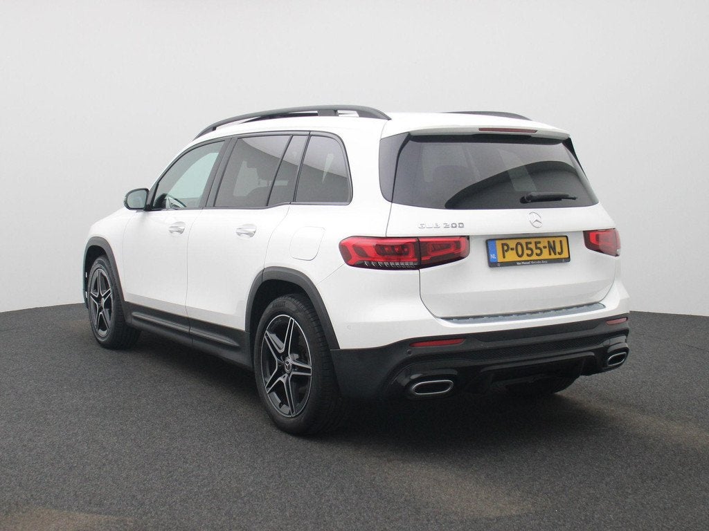 Mercedes-Benz GLB 200 Business Solution AMG | PANORAMA SCHUI, Auto's, Mercedes-Benz, 12 maanden, 4 cilinders, Leder en Stof, Origineel Nederlands