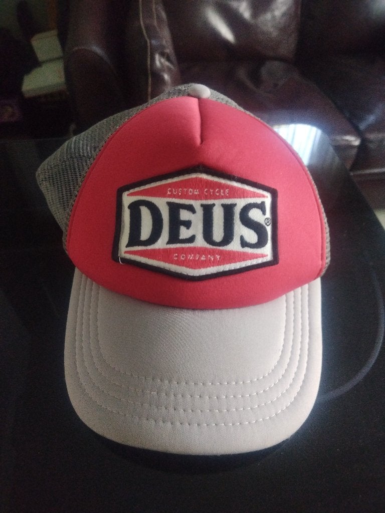 Deus trucker cap baylands trucker, Ophalen of Verzenden, Zo goed als nieuw