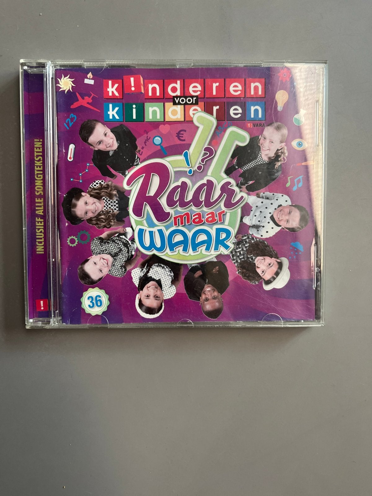 Kinderen voor Kinderen 36 - Raar maar waar CD, Cd's en Dvd's, Cd's | Kinderen en Jeugd, Ophalen, Gebruikt, Inclusief boekje, Muziek