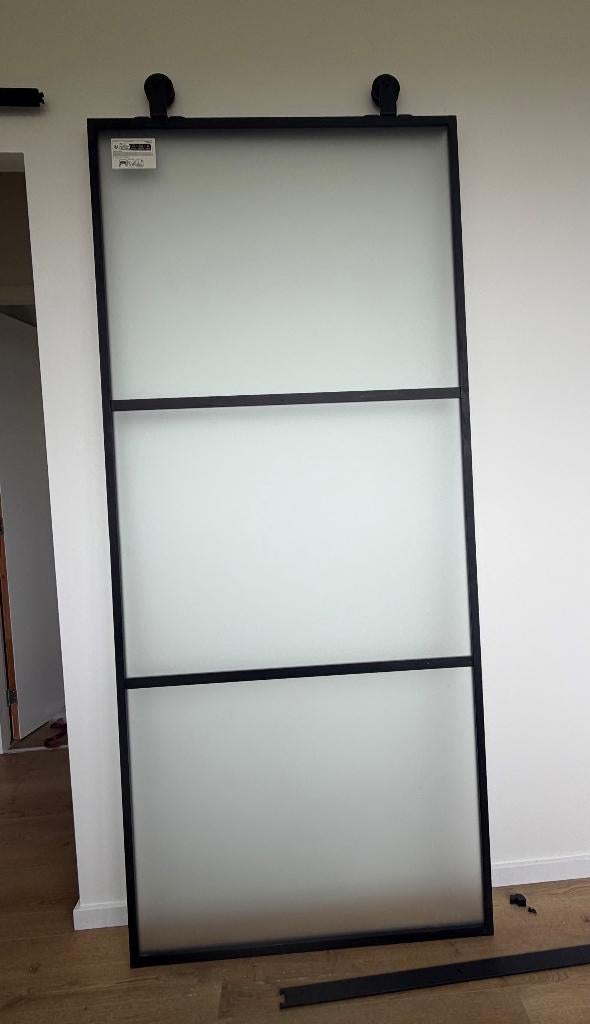 Aluminium matglas schuifdeur incl hangsysteem 90x205, Doe-het-zelf en Verbouw, Deuren en Horren, Ophalen, 80 tot 100 cm, Binnendeur