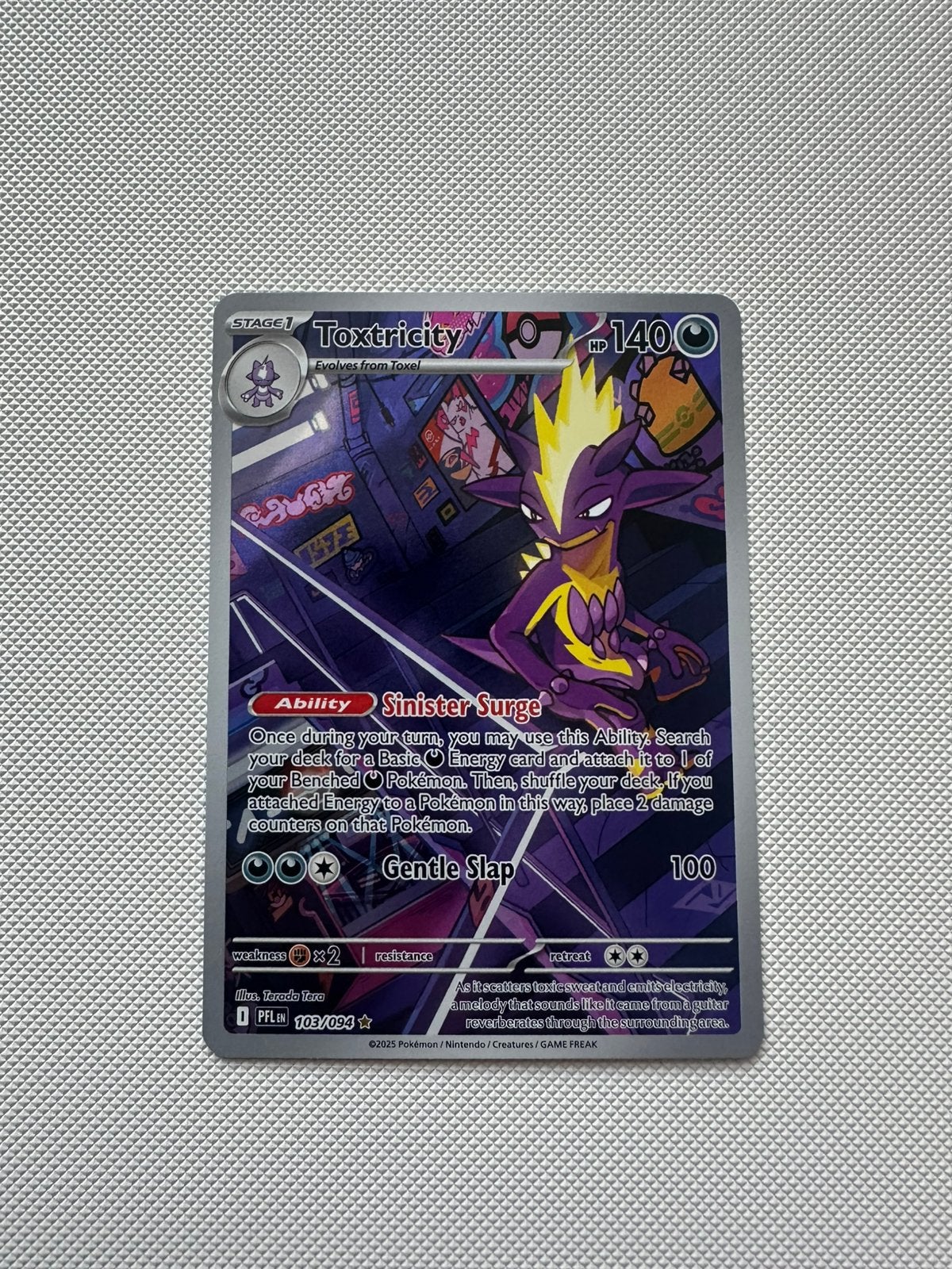 Toxtricity, Hobby en Vrije tijd, Verzamelkaartspellen | Pokémon, Ophalen, Zo goed als nieuw