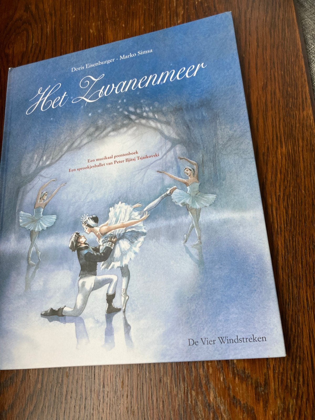 Het Zwanenmeer Prentenboek met CD - Klassiek Ballet, Boeken, Ophalen of Verzenden, Zo goed als nieuw