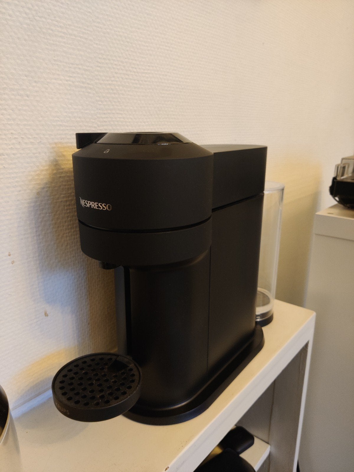 Nespresso Vertuo Volledige Set - Zo goed als nieuw, Ophalen, Koffiemachine, Zo goed als nieuw, 1 kopje