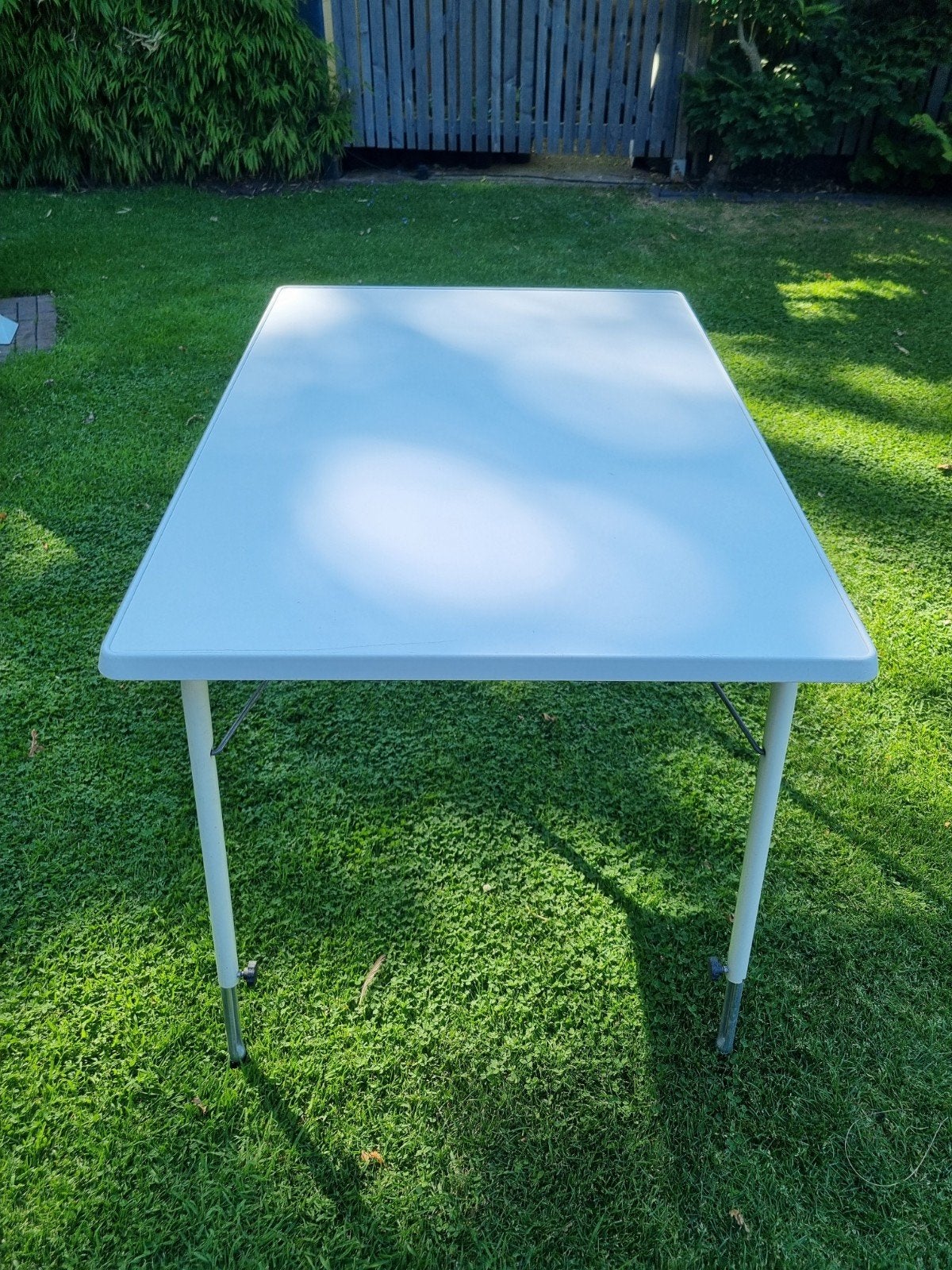 Handige inklapbare tafel voor binnen en buiten, Ophalen, Overige materialen, Gebruikt, Inklapbaar