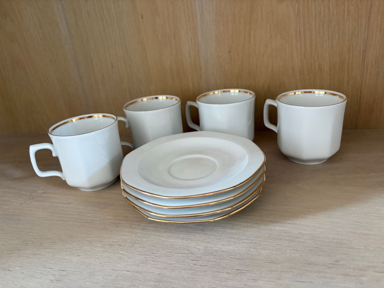 Vintage Wit Porseleinen Koffieservies met Gouden Rand, Antiek en Kunst, Ophalen of Verzenden