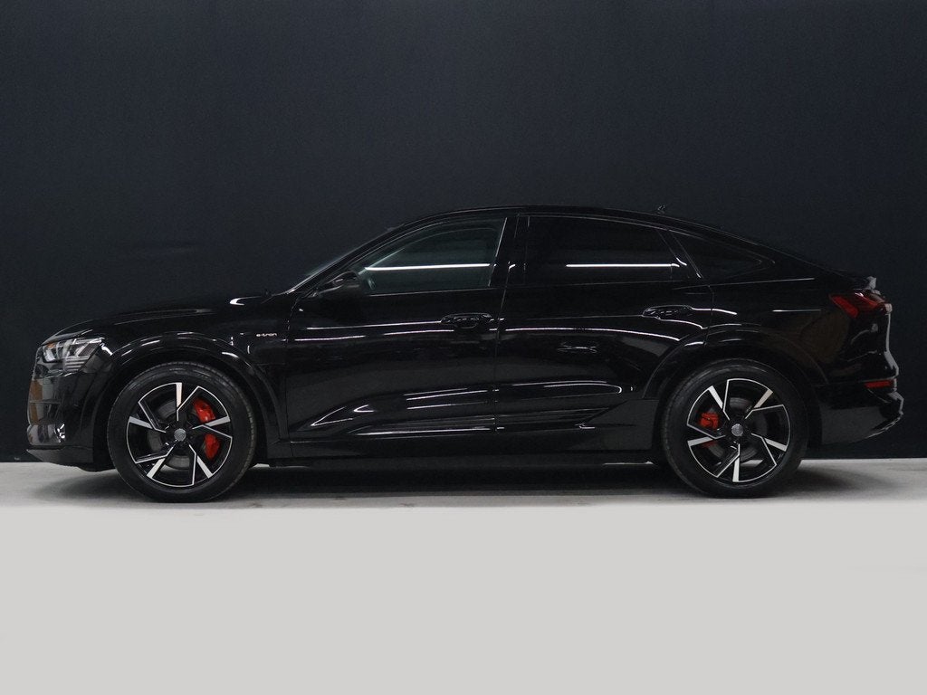 Audi e-tron Sportback 55 quattro edition 95 kWh [CRUISE CONT, Auto's, Audi, Automaat, 131 €/maand, Zwart, 95 kWh