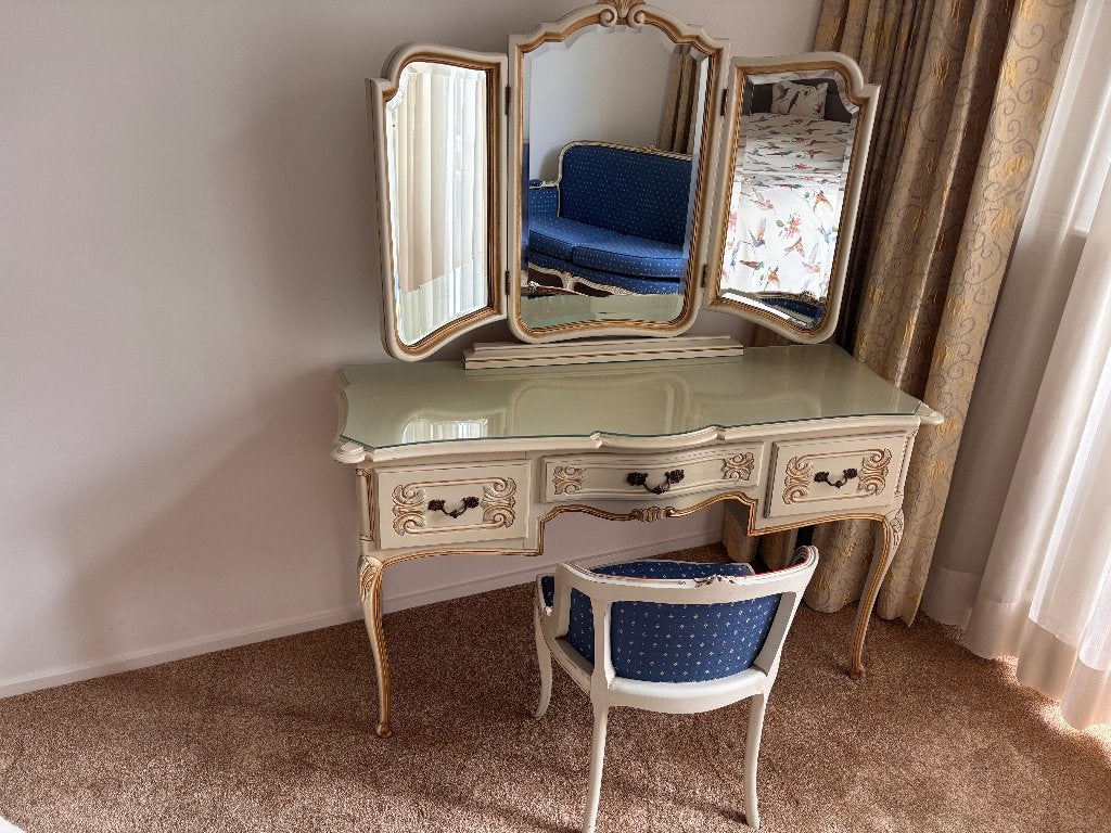 Vintage kaptafel met spiegel, hoekkastje, bankje en stoel, Ophalen, Gebruikt, 100 tot 150 cm, 100 tot 150 cm