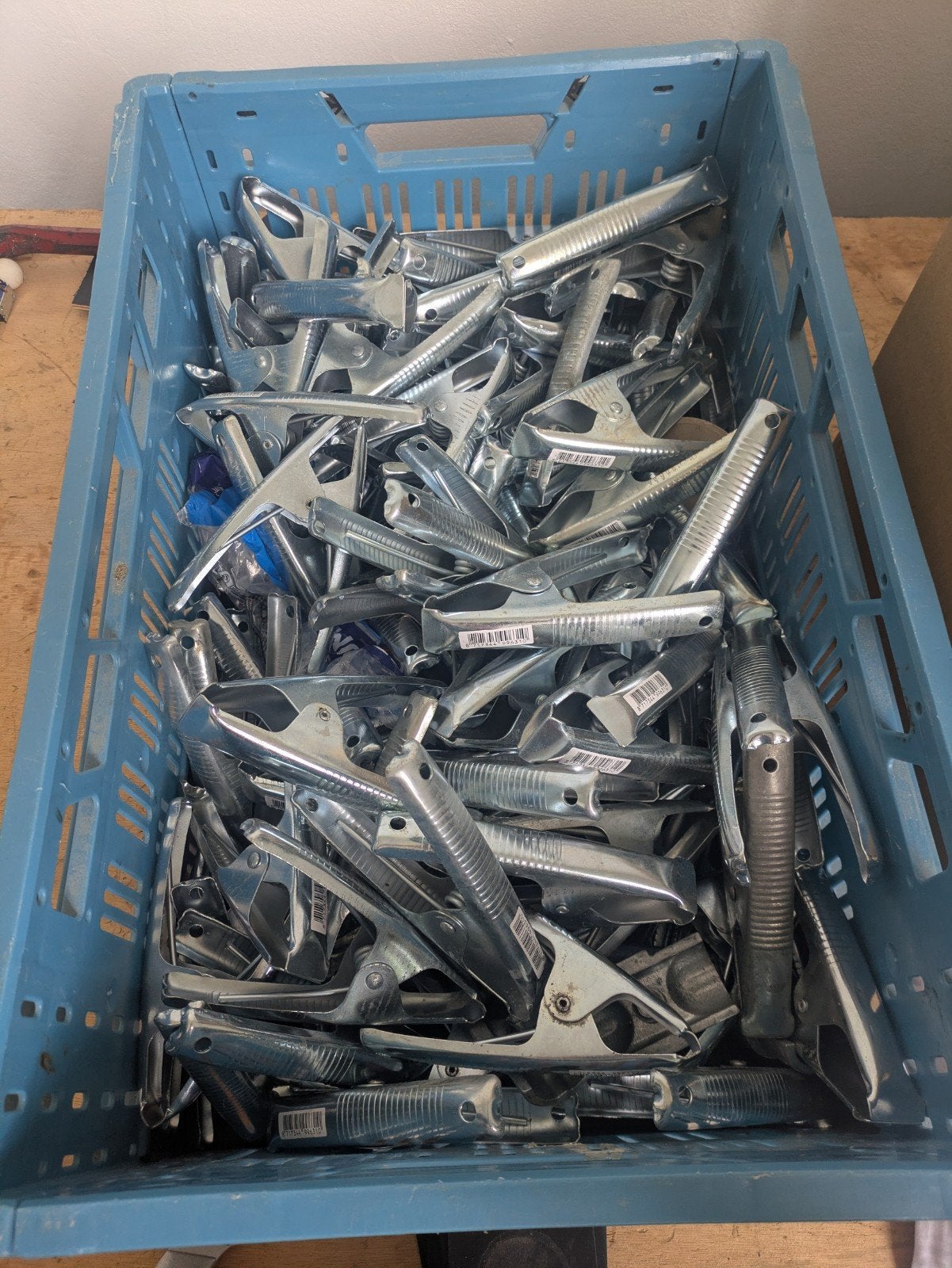 100 stuks marktklemmen / zeilklemmen - Zo goed als nieuw, Doe-het-zelf en Verbouw, Ophalen