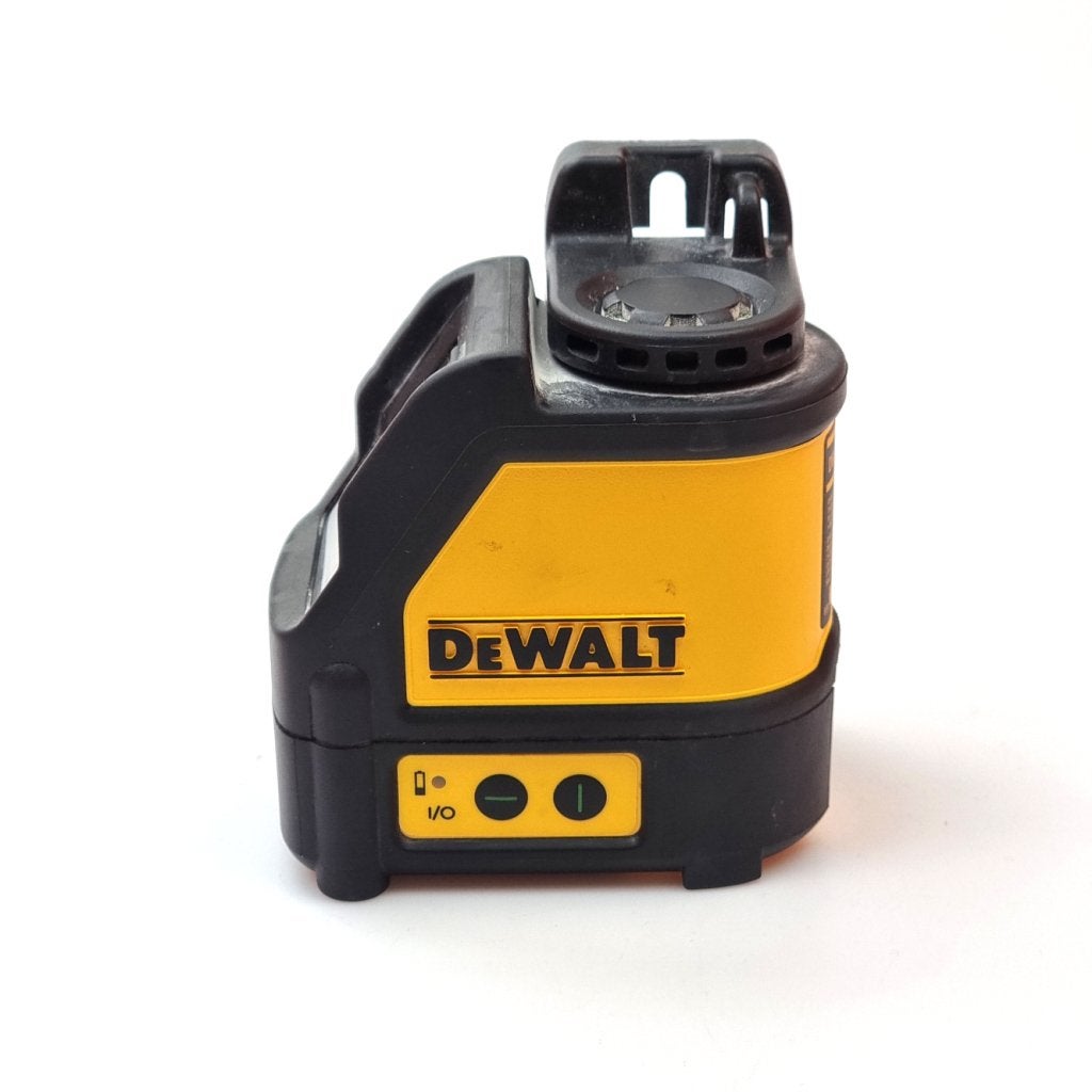 DeWalt 088CG Kruislijnlaser | In Nette Staat, Dewalt, Gebruikt, Support@dewalt.com, 701 E. Joppa Road
Towson, MD 21286
USA