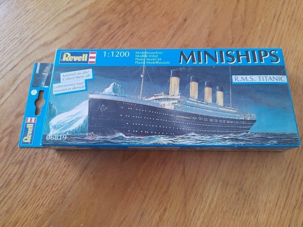 Revell Miniships R.M.S. Titanic, Hobby en Vrije tijd, Ophalen of Verzenden, Zo goed als nieuw, 1:200 of kleiner, Revell