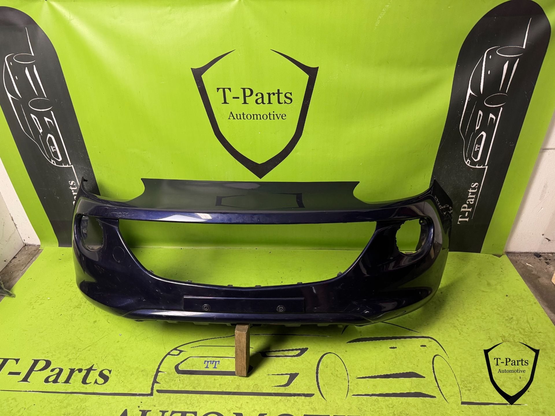 opel adam voorbumper bumper, Auto-onderdelen, Gebruikt, Opel Automobile GmbH, Ophalen of Verzenden, Kontakt@opel-infoservice.de