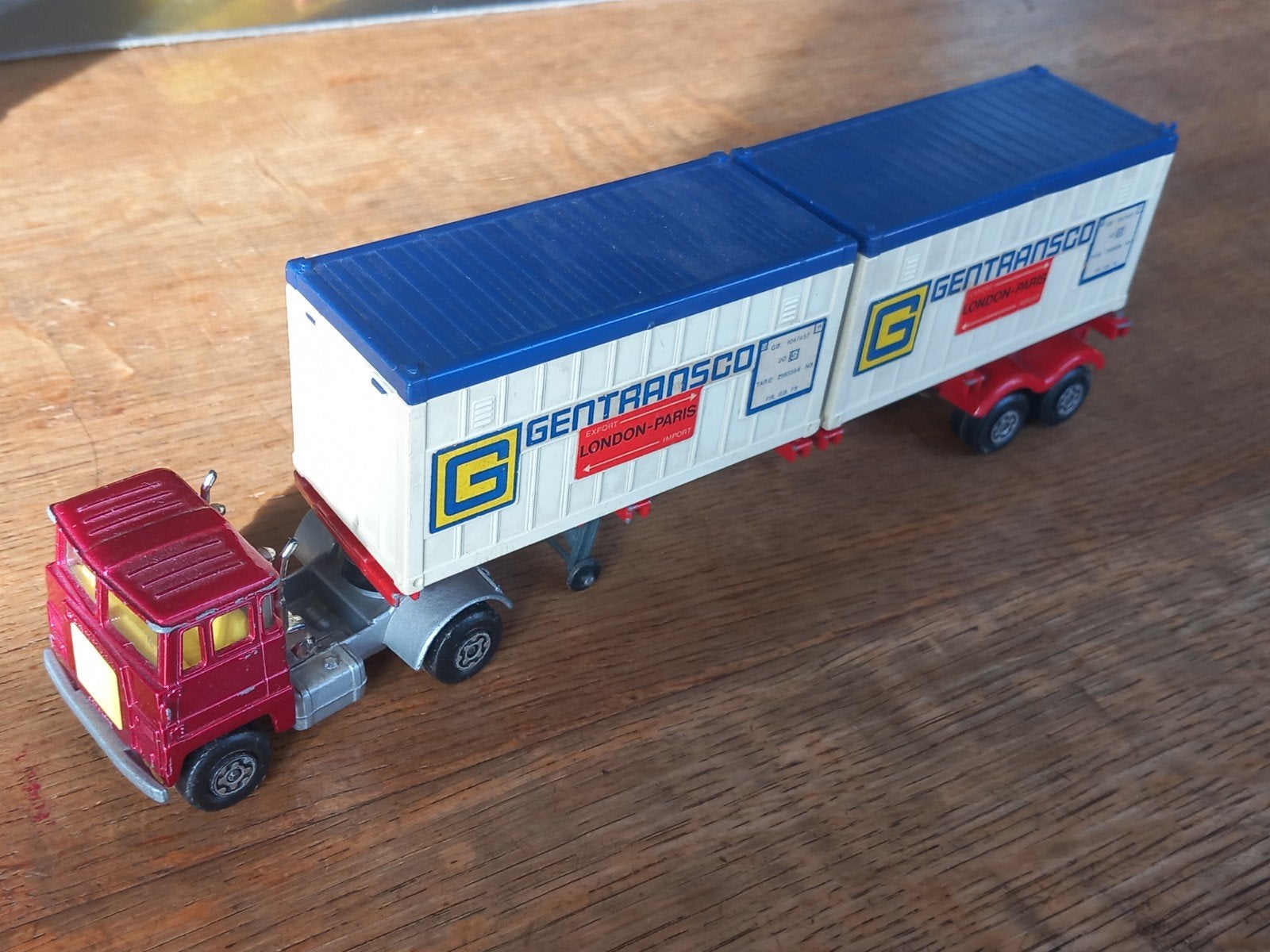 Matchbox Scammell Tractor met 2 Gentransco containers, Ophalen of Verzenden, Gebruikt