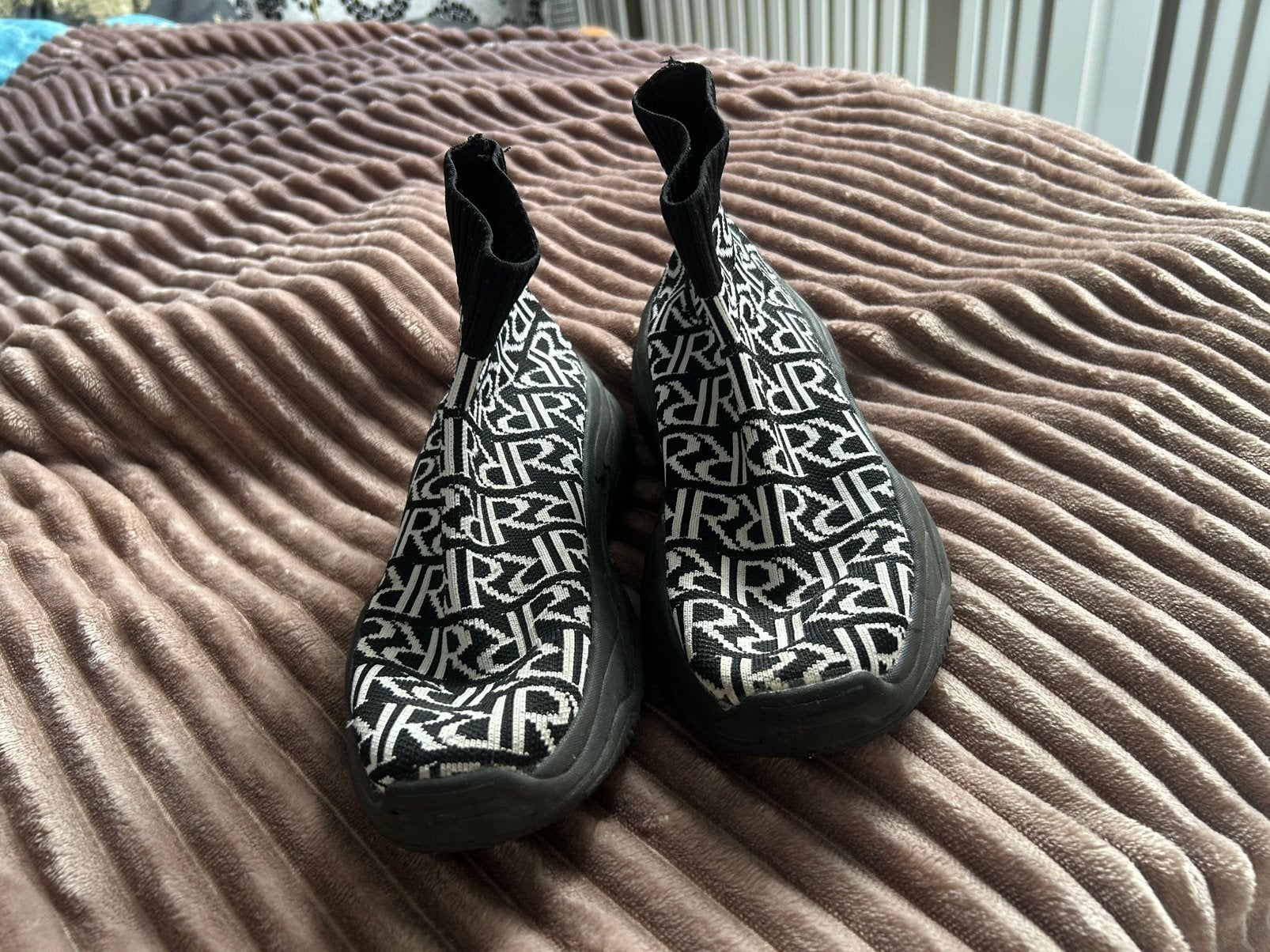 Reinders schoenen maat 36, Kleding | Dames, Schoenen, Ophalen of Verzenden, Zo goed als nieuw, Zwart, Sneakers of Gympen
