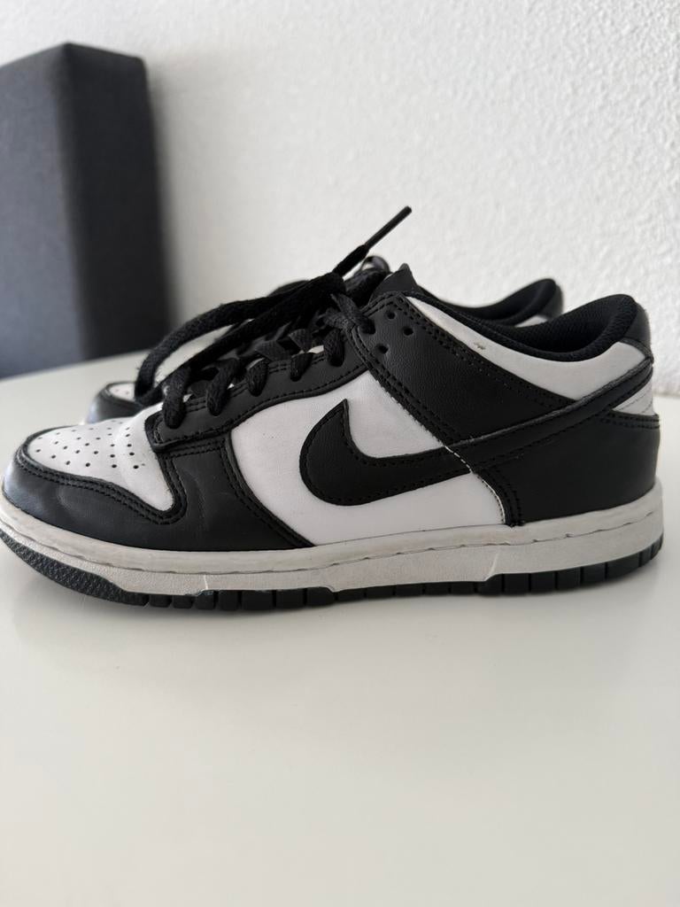 Nike dunk panda maat 36, Kleding | Dames, Schoenen, Ophalen of Verzenden, Zo goed als nieuw, Zwart, Sneakers of Gympen