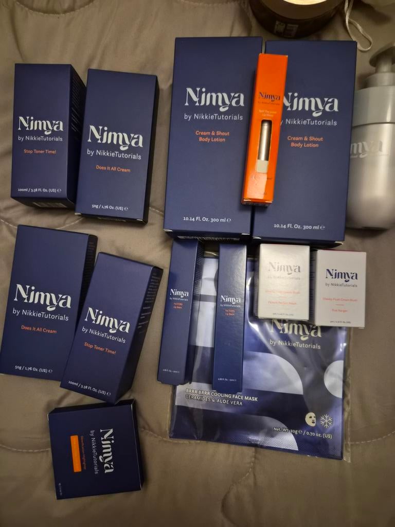 Nimya by NikkieTutorials producten(zie prijs of doe een bod), Overige kleuren, Gehele gezicht, Nieuw, Ophalen of Verzenden