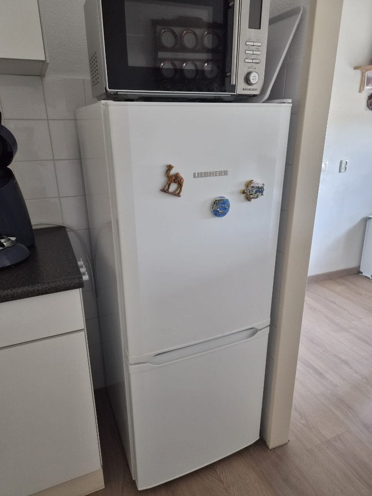 Koel vries combinatie, Minder dan 45 cm, 200 liter of meer, Met aparte vriezer, Zo goed als nieuw