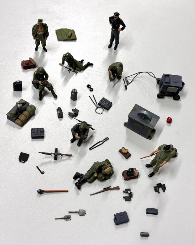 1:35 Soldaten Figuren + Accessoires Militair Leger WOII WO2, Ophalen of Verzenden, Zo goed als nieuw, H, 1:35 tot 1:50