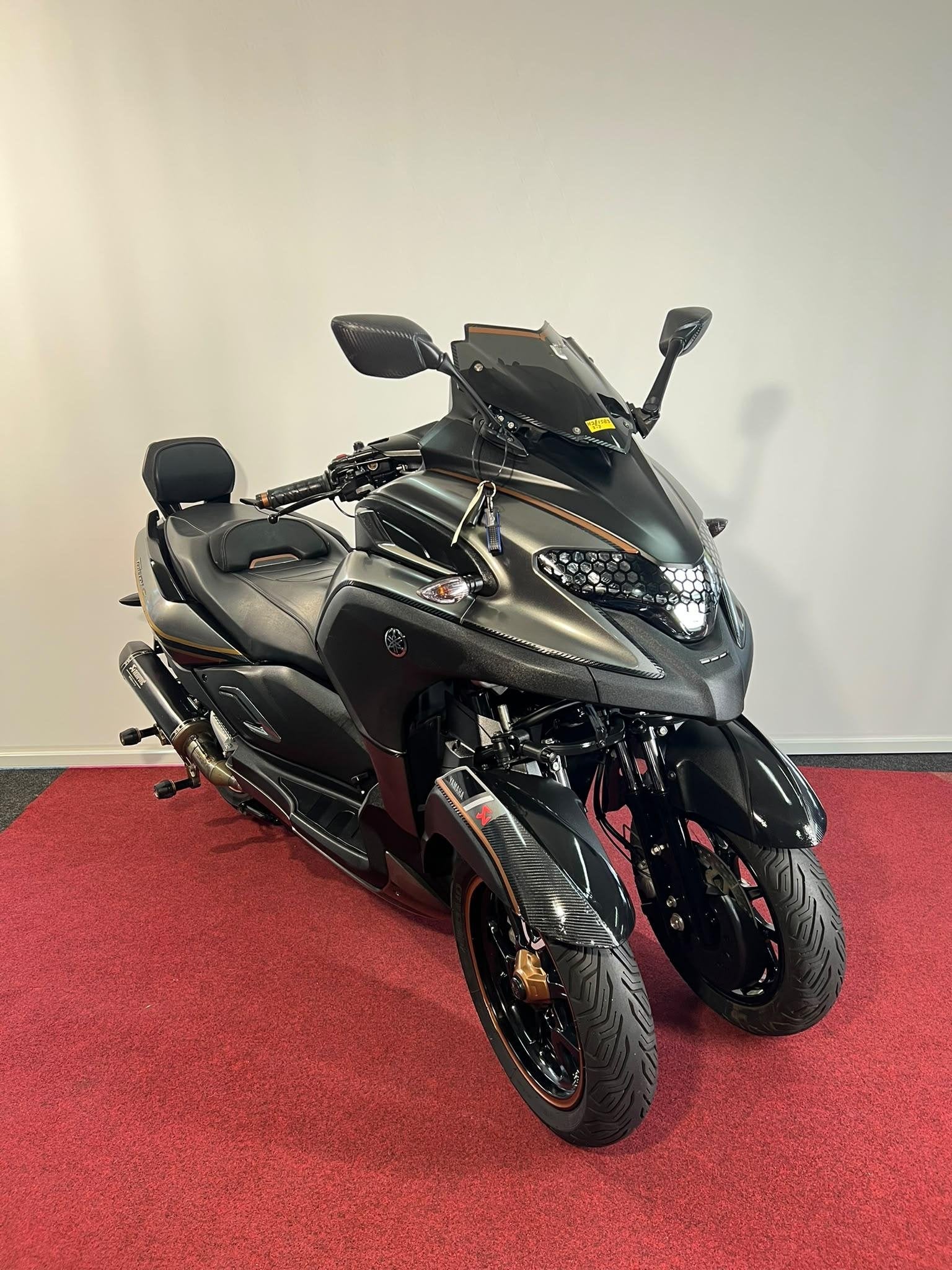 Yamaha Tricity 300 ABS Full Option, Scooter, Info@yamaha-motor.eu, 292 cc, Bedrijf
