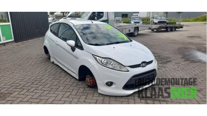 Scherm rechts-voor van een Ford Fiesta, Auto-onderdelen, Gebruikt, -, -, 6 maanden garantie