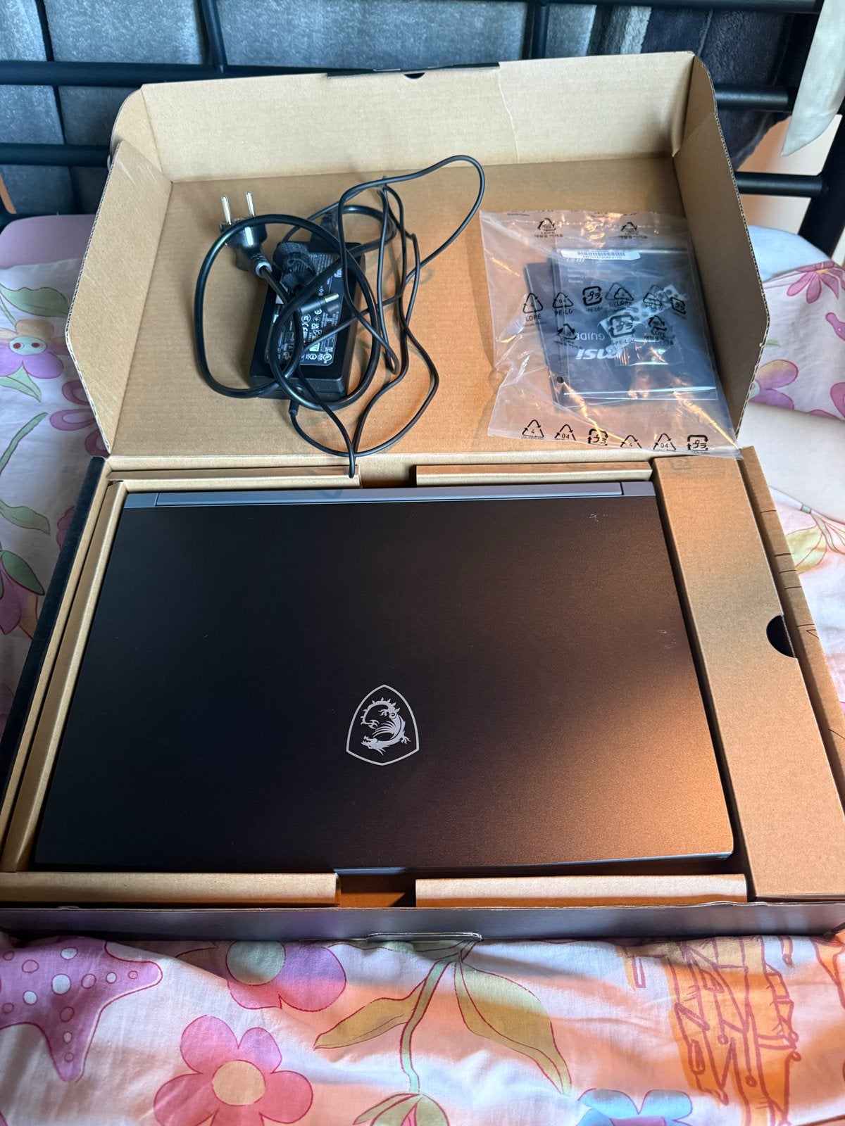 Gaming laptop, Computers en Software, Windows Laptops, Ophalen, Met videokaart, Zo goed als nieuw, Gaming