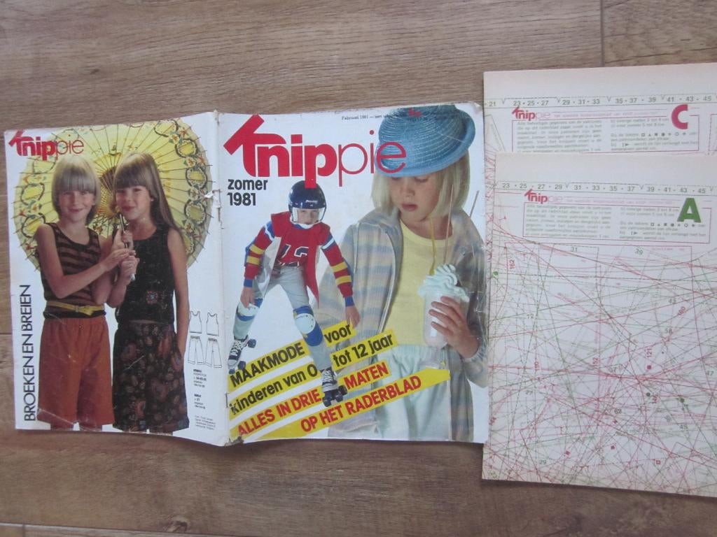 Knippie vintage kindermode patronen zomer 1981, Ophalen of Verzenden, Zo goed als nieuw, Patroon, KNIPPIE