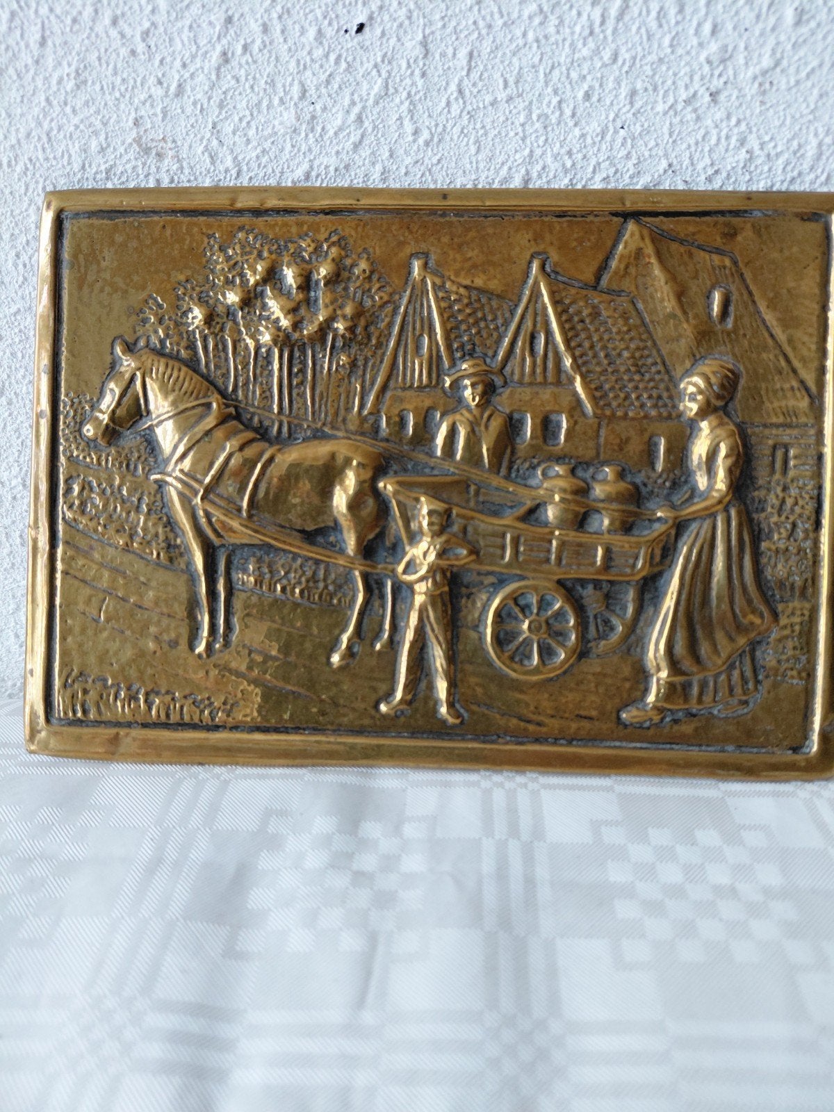 Vintage koperen reliëf: boerenleven met paard en kar, Antiek en Kunst, Ophalen of Verzenden
